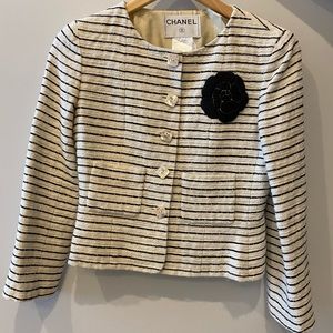 VINTAGE CHANEL Blazer